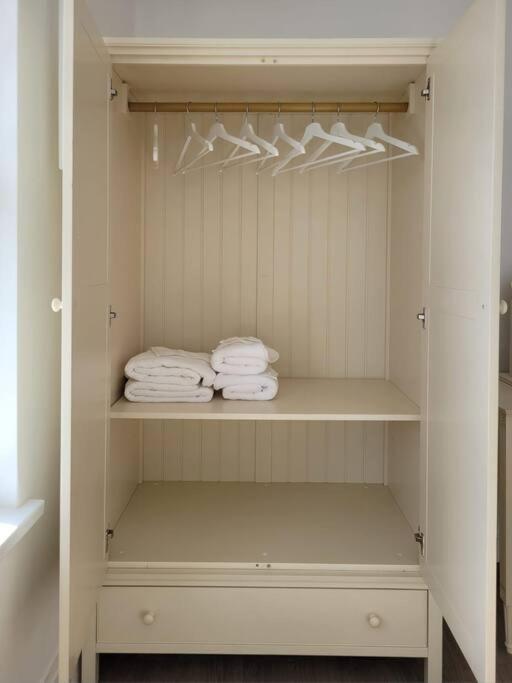 Holiday home - Near Heathrow *